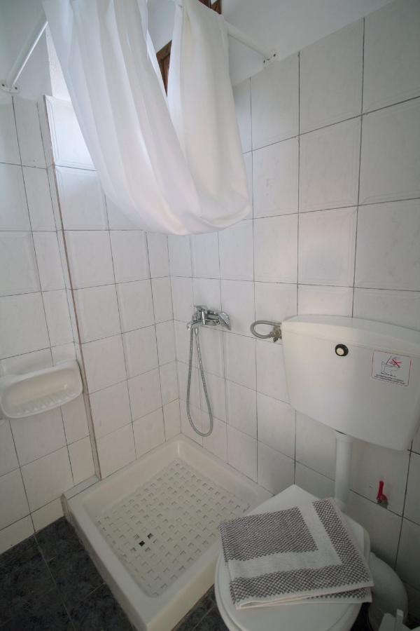 بارغا Pomelo Rooms المظهر الخارجي الصورة
